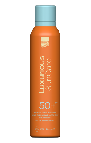 Φωτογραφία από Luxurious Suncare Antioxidant Sunscreen Invisible Spray SPF 50+, Με Βιταμίνη C.